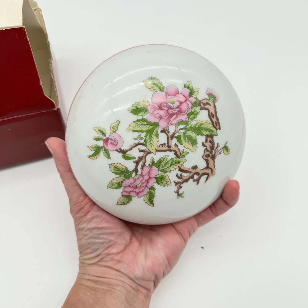 Elizabeth Arden Powder Bowl Memoire Cherie Moon-Dynasty Porcelain Vintage Japan